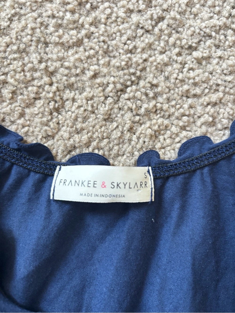 Tank top - Picture 3 of 3